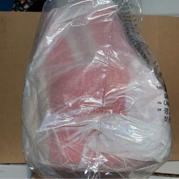 Loungefly Marvel Spider-Man Faux Fur Mini Backpack NWT - Picture 6 of 7